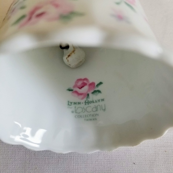 Lynn Hollyn Toscany Collection Porcelain Bell - Picture 3 of 5